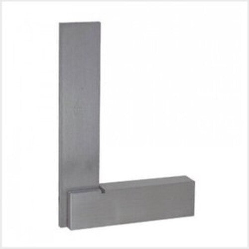RSK 546-0100C2 : Precision Square With Base – Size 100mm / Grade 2